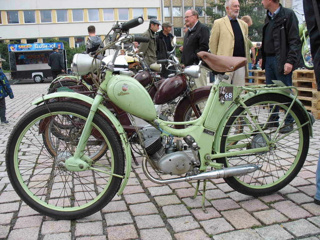 Suhl: 65 Jahre Awo 60 Jahre SR1 40 Jahre S50
