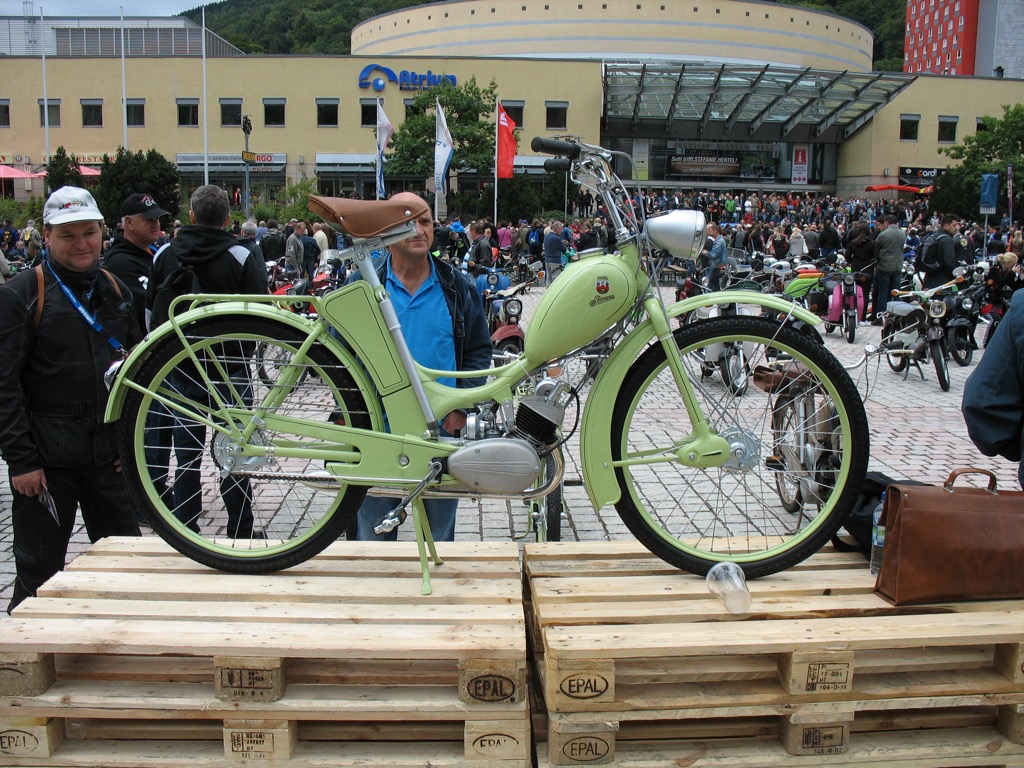 Suhl: 65 Jahre Awo 60 Jahre SR1 40 Jahre S50