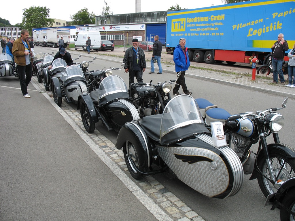 Suhl: 65 Jahre Awo 60 Jahre SR1 40 Jahre S50