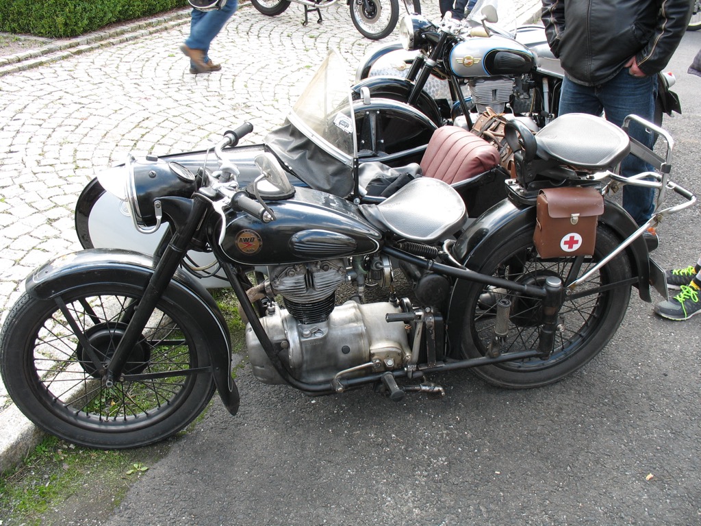 Oldtimer-Teilemarkt Suhl 2015