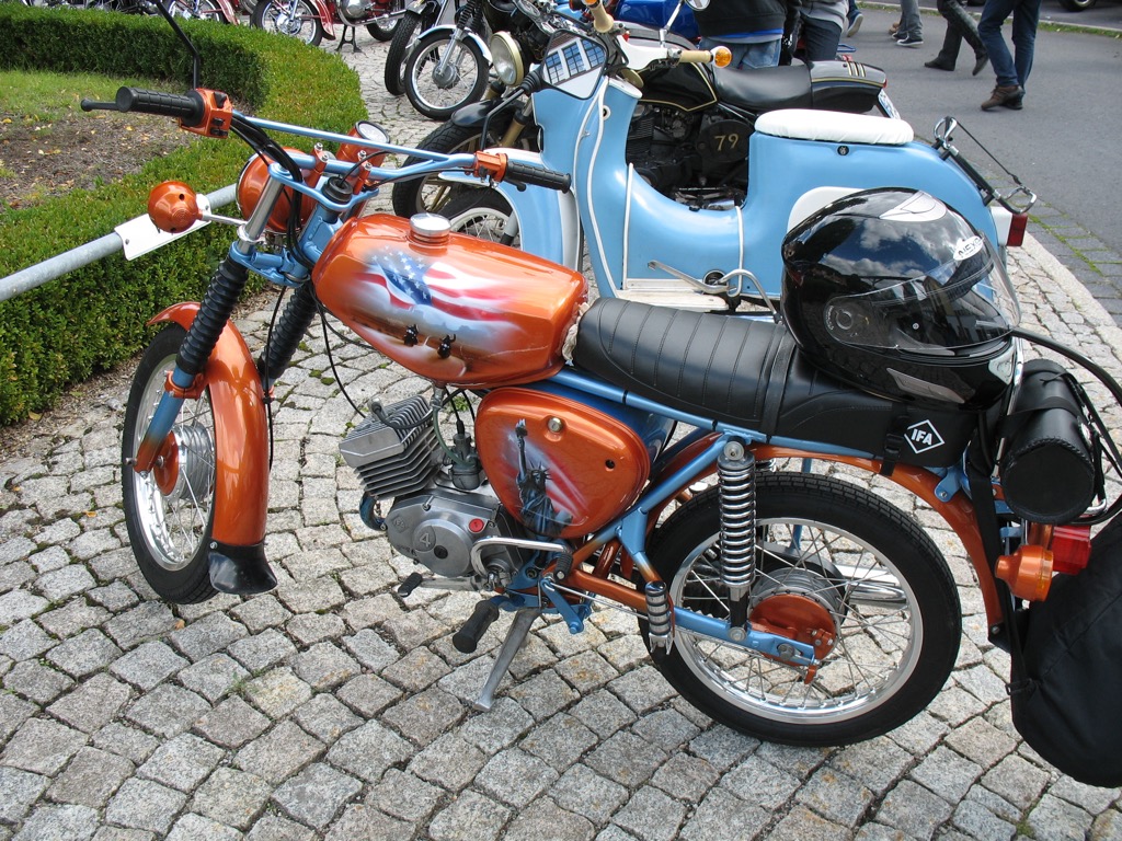 Oldtimer-Teilemarkt Suhl 2015