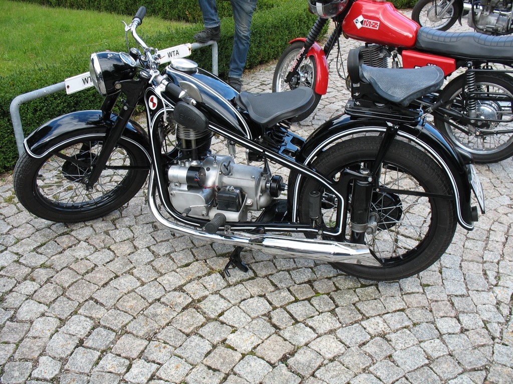 Oldtimer-Teilemarkt Suhl 2015