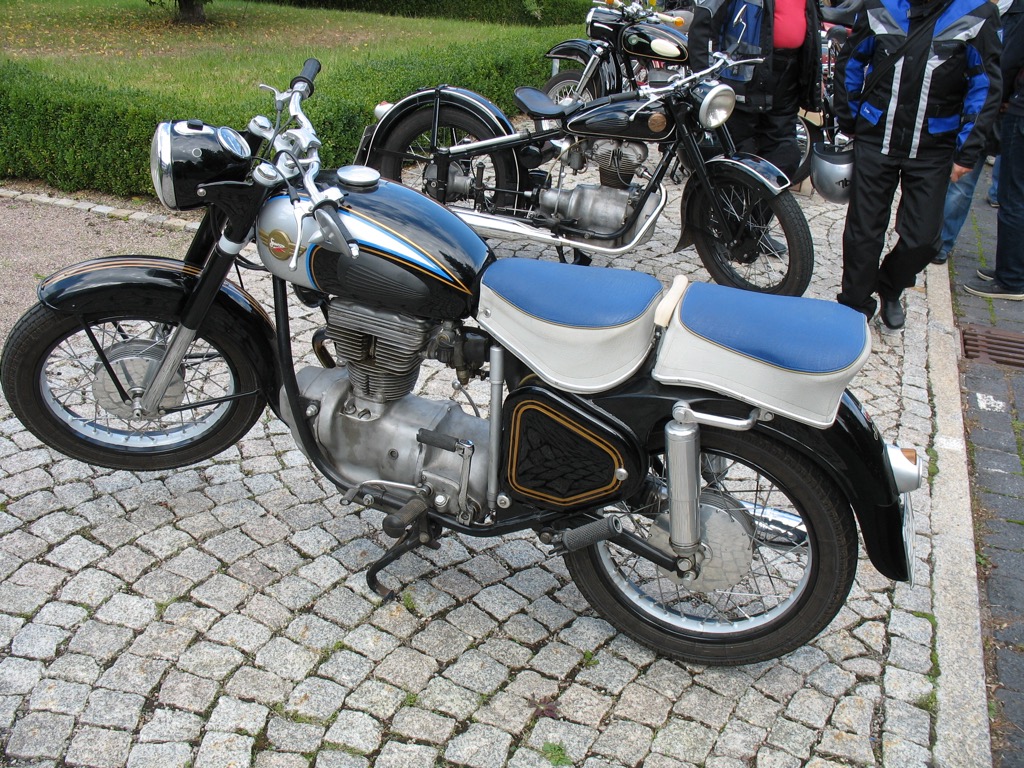 Oldtimer-Teilemarkt Suhl 2015