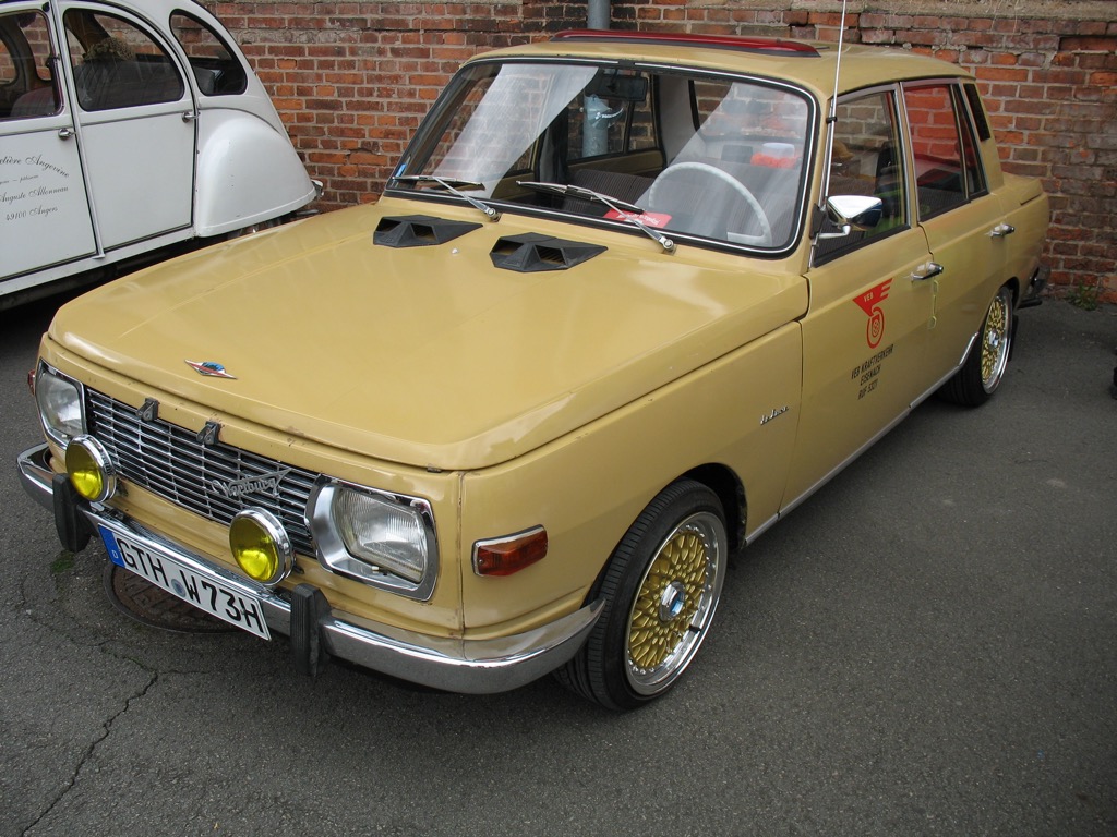 Oldtimer-Teilemarkt Suhl 2015