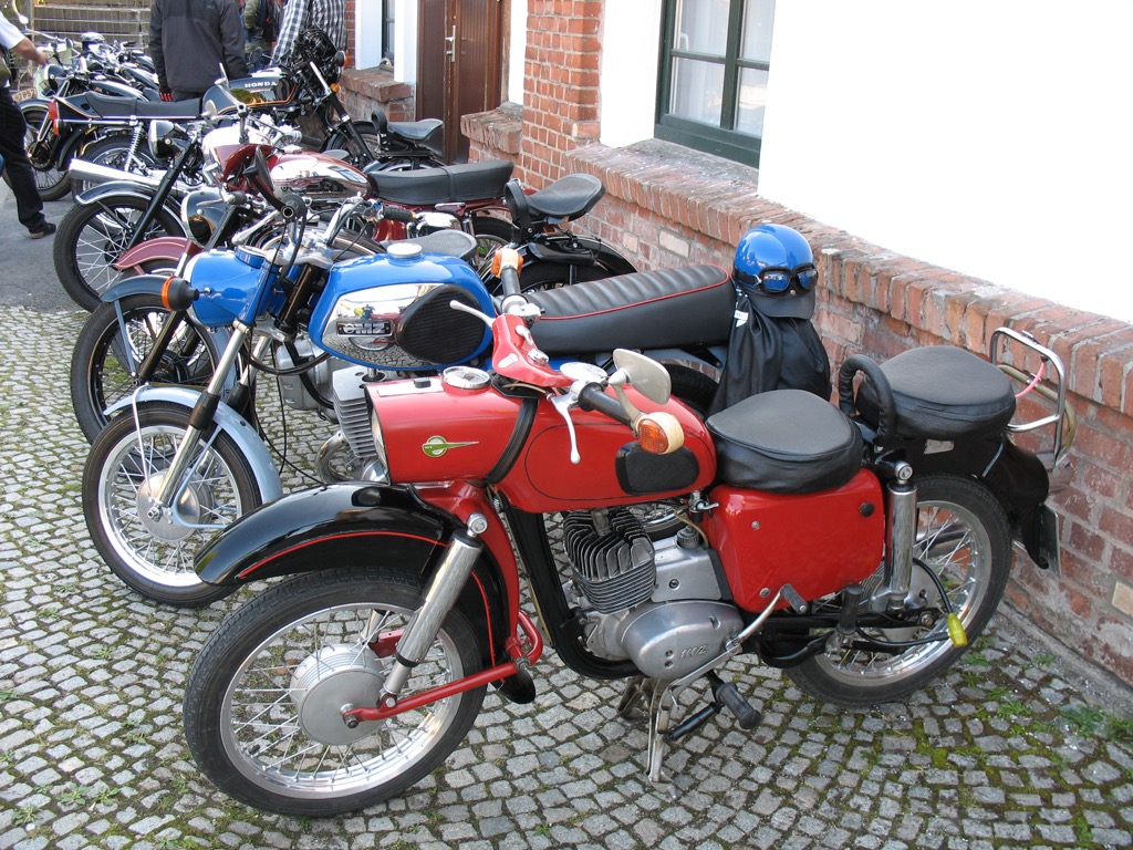 Oldtimer-Teilemarkt Suhl 2016