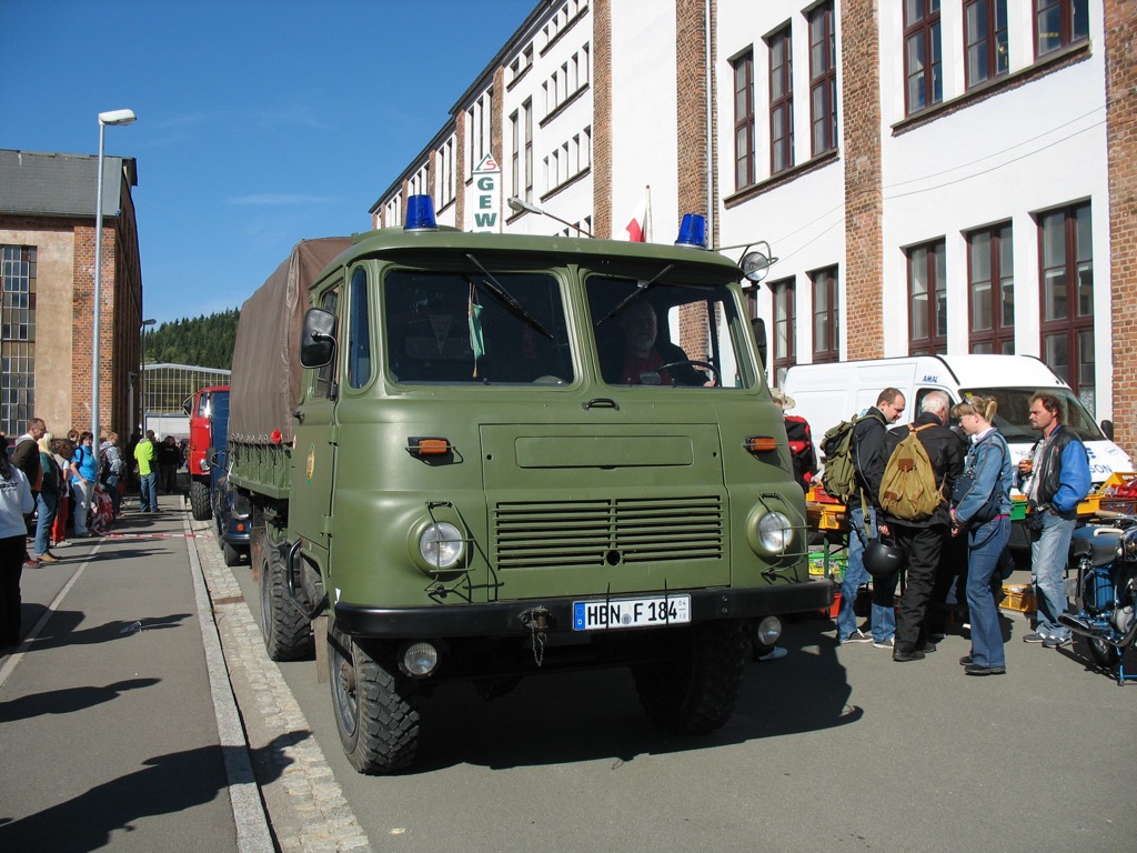 Oldtimer-Teilemarkt Suhl 2013