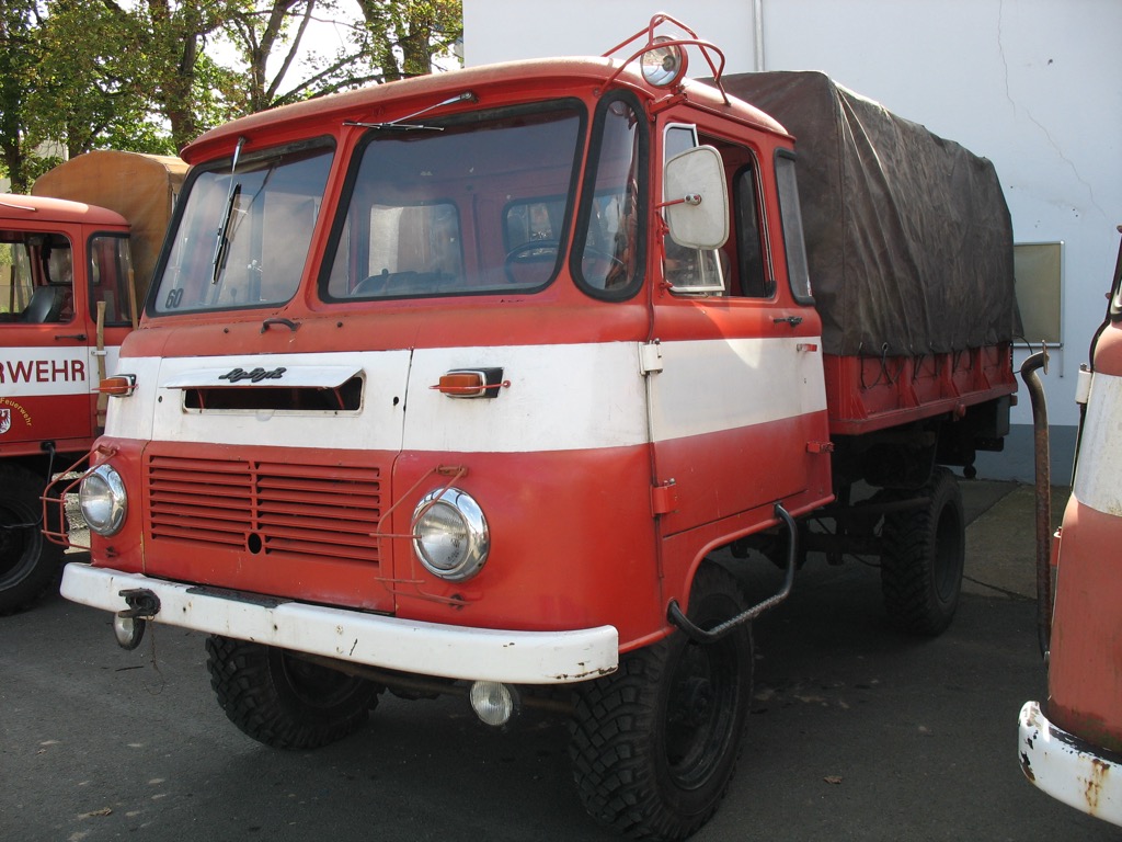 Oldtimer-Teilemarkt Suhl 2014