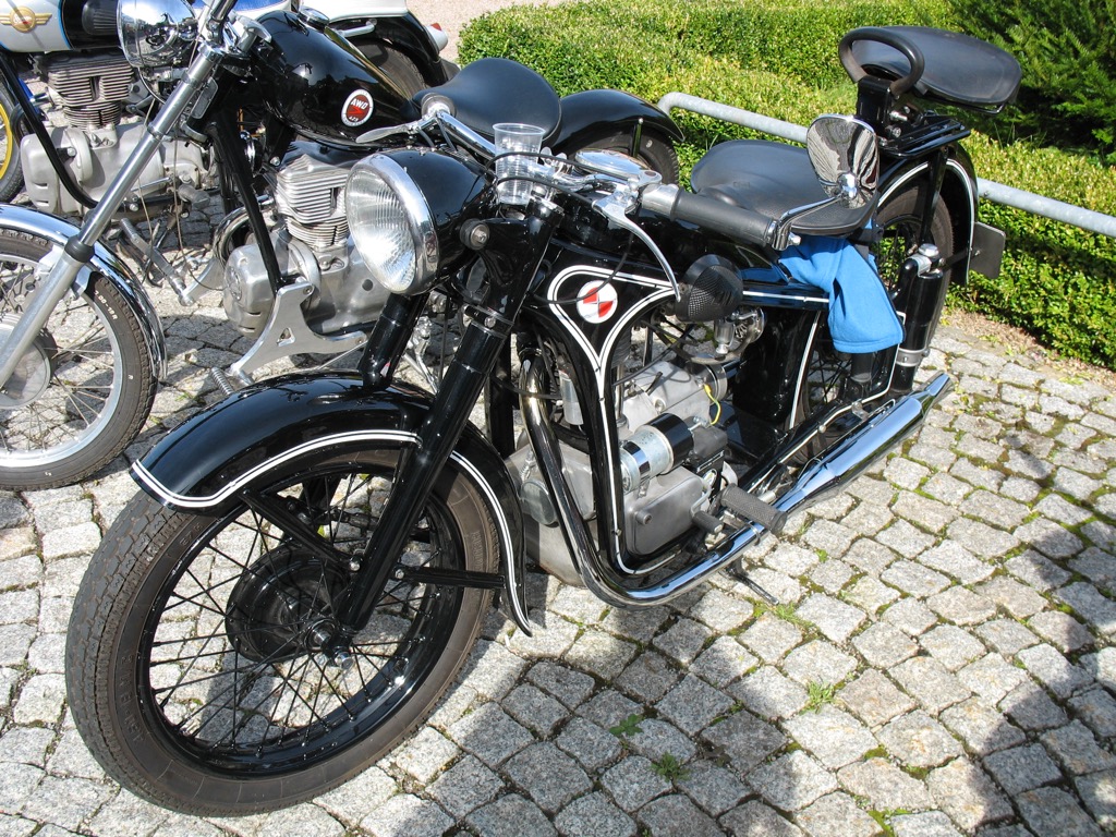 Oldtimer-Teilemarkt Suhl 2014